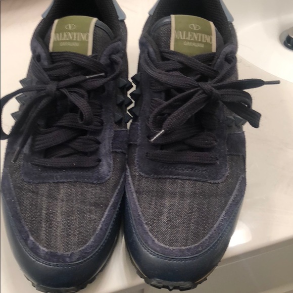 Valentino sneaker store - Picture 2 of 4